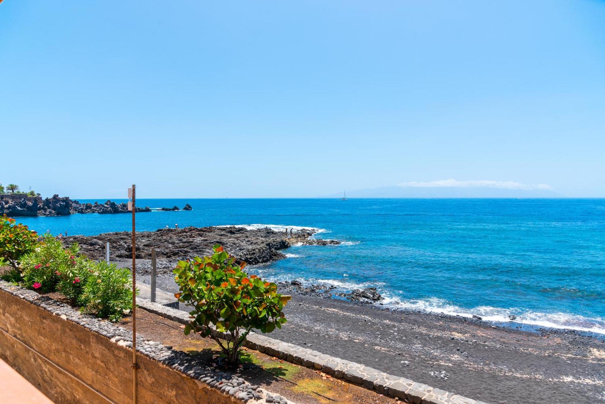 Neptuno Ocean View, Beach Line With Pool プエルト・デ・サンティアゴ エクステリア 写真