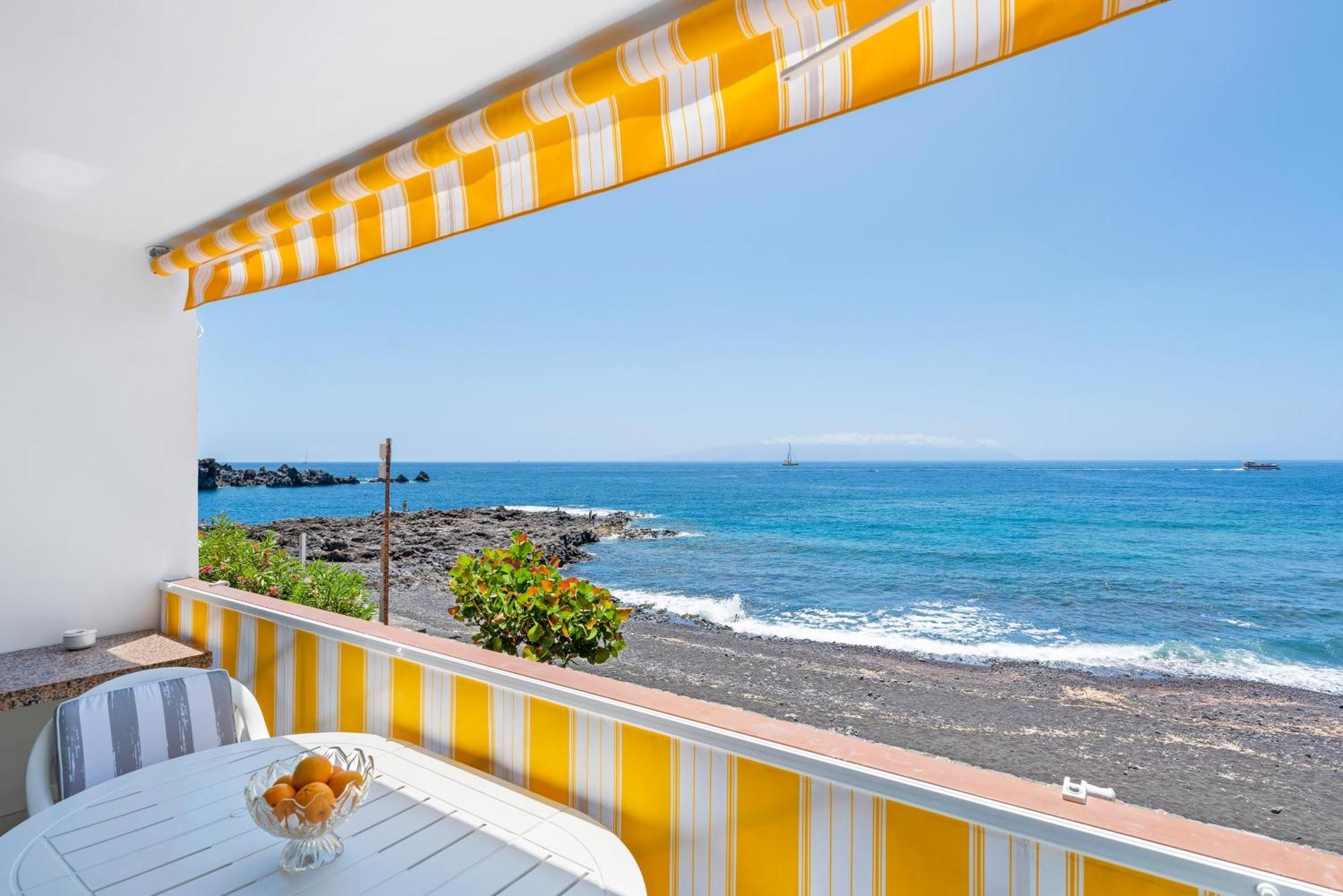 Neptuno Ocean View, Beach Line With Pool プエルト・デ・サンティアゴ エクステリア 写真